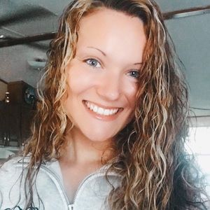 Meet your Posher, Savanna